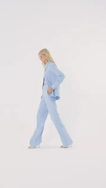 Calça Maria Selene Charth: look azul de frente, costas e close